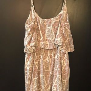 Old navy paisley flowy dress with spaghetti straps